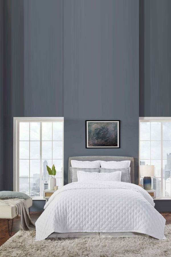 Orchids Lux Home Oscar Tufted Cotton Sateen Quilt