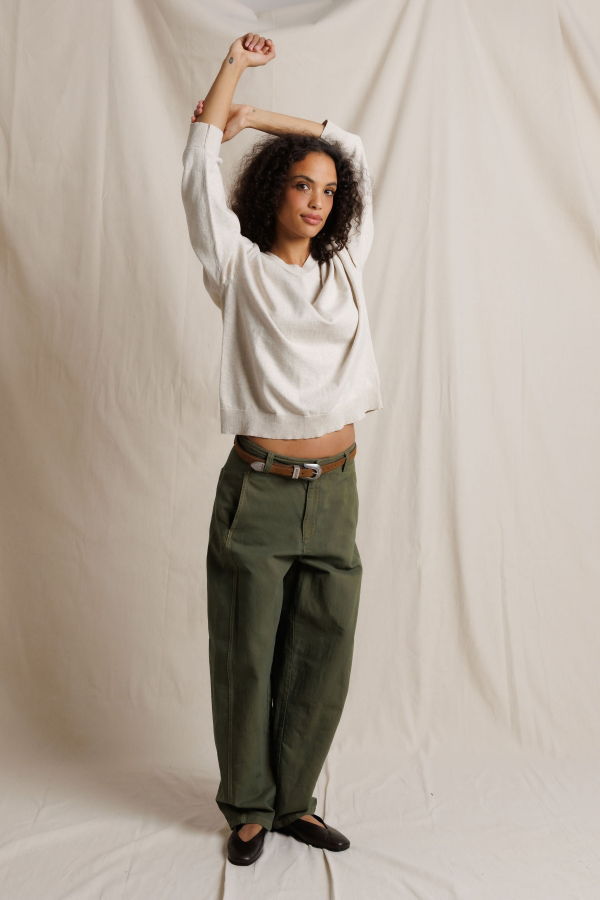 Perfect White Tee Akira Slub Baby Barrel Pants