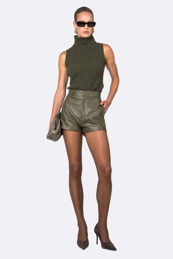 Nonchalant Label Robbie Short - Olive