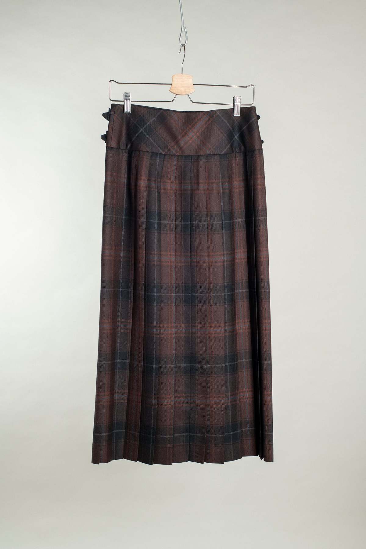 Le Kilt Lena Kilt Skirt - Chocolate Brown Tartan - Image 2 of 5