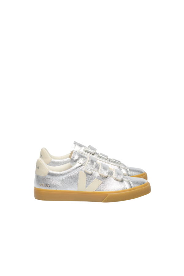 VEJA Recife Sneaker - Silver/ Pierre