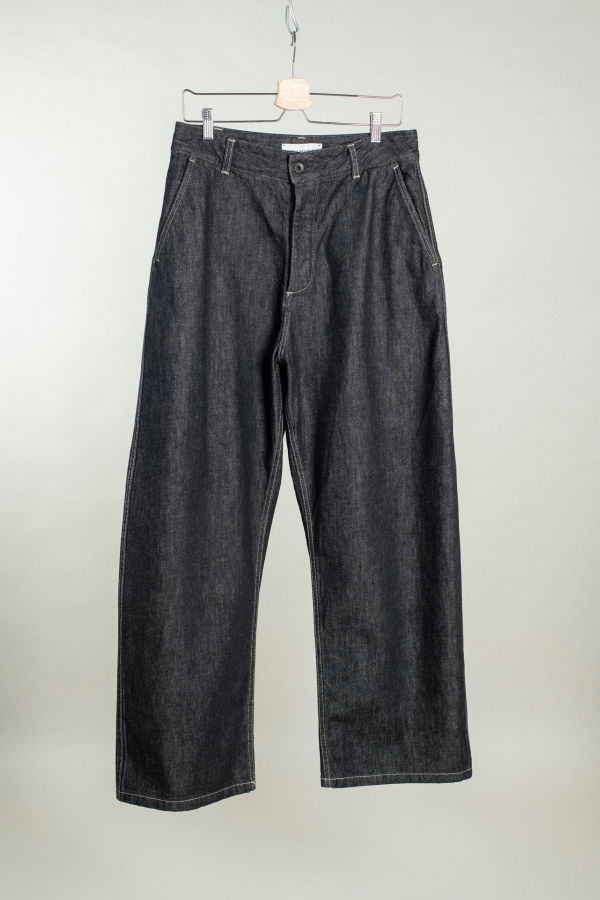 Studio Nicholson Minard Curved Leg Jean - Black/White Weft