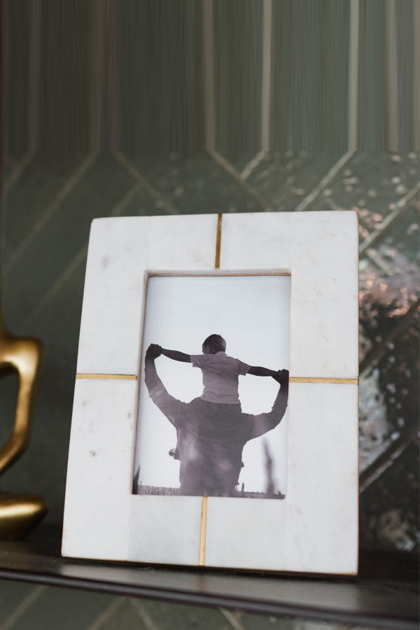Matr Boomie Sammita Picture Frame - White
