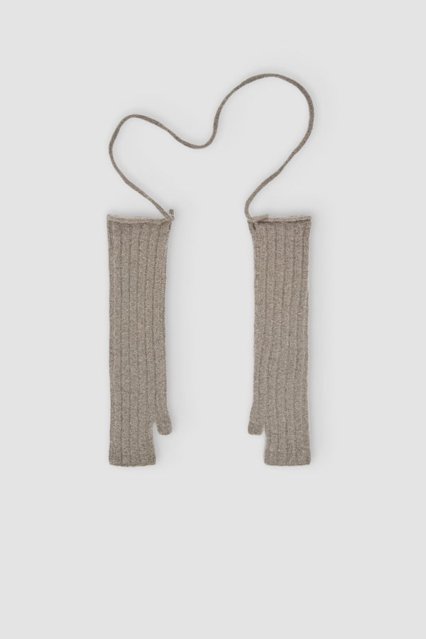 Rus Mijikai Mittens - Taupe