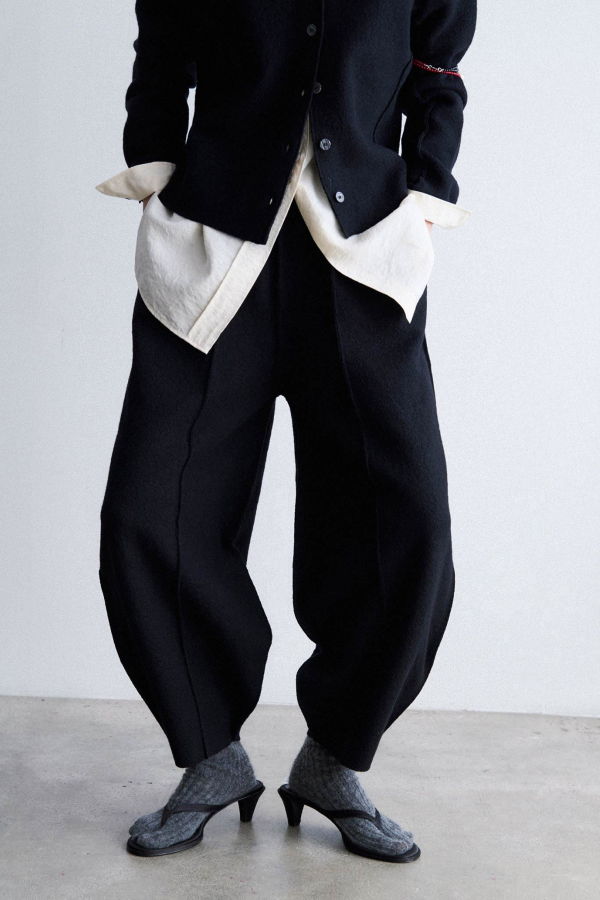 Rus Nave Pants - Black