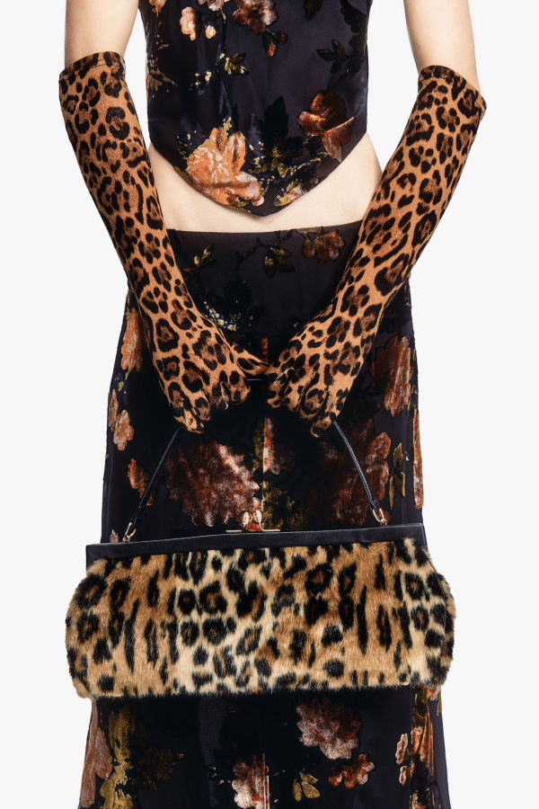 Anna Sui Leopard Knit Gloves