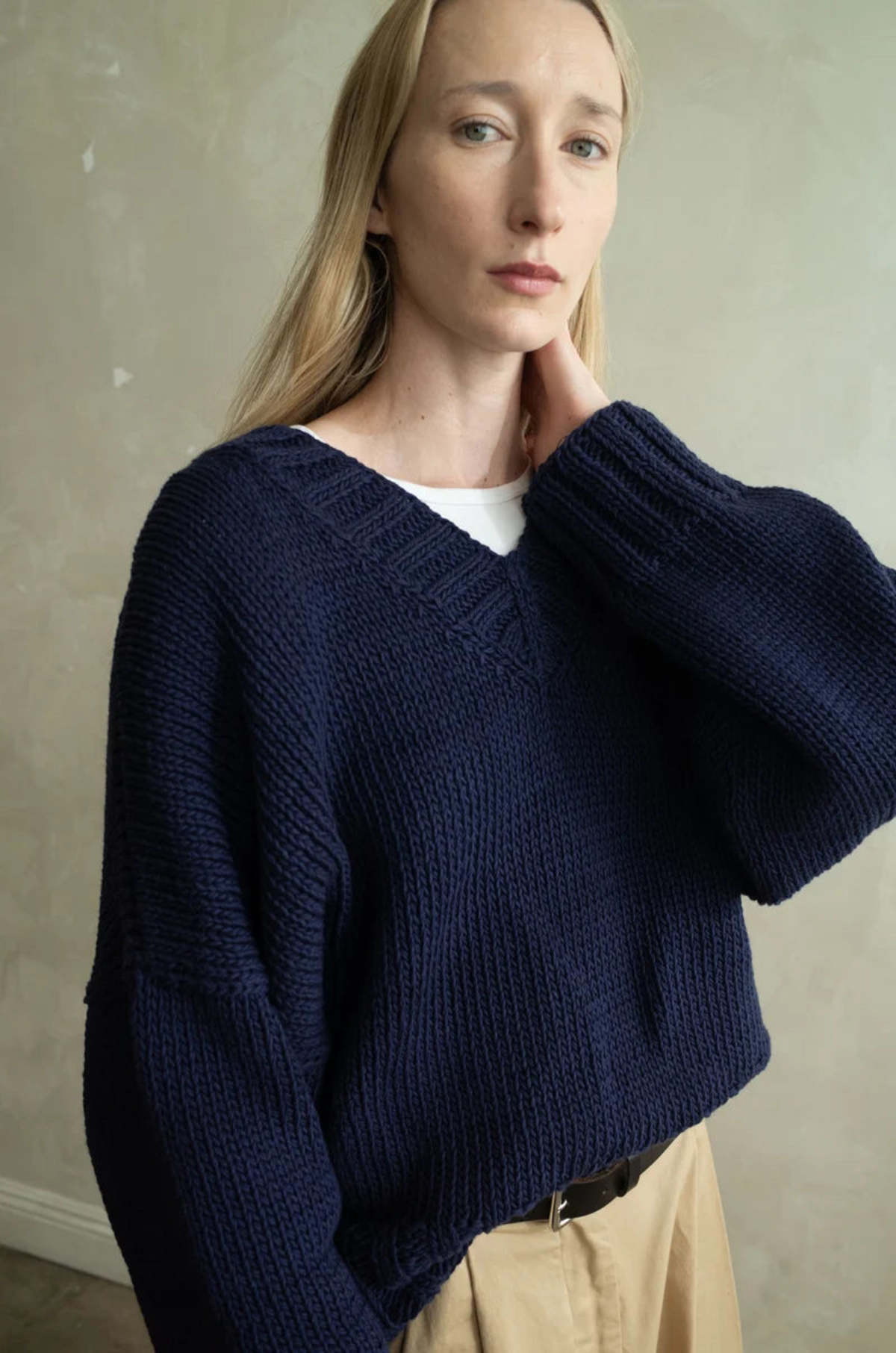 Shaina Mote Paolo V-Neck Sweater - Dark Iris - Image 4 of 6