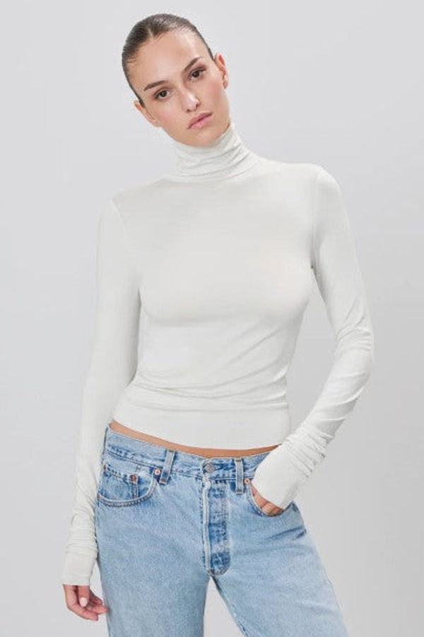 ETERNE Fitted Turtleneck Top
