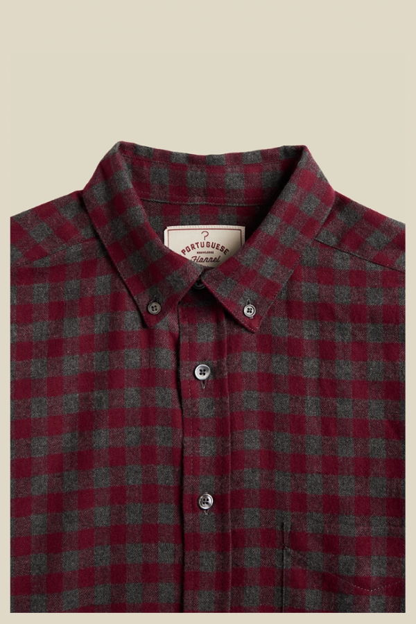 Portuguese Flannel Aquila Shirt - Red