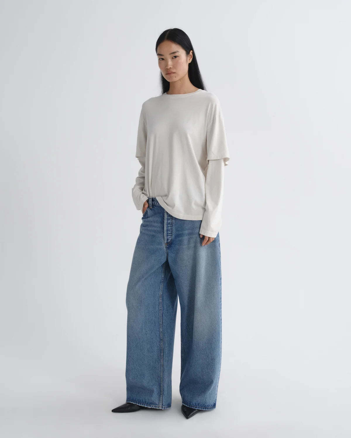AGOLDE Lois Tee - Bone - Image 3 of 5