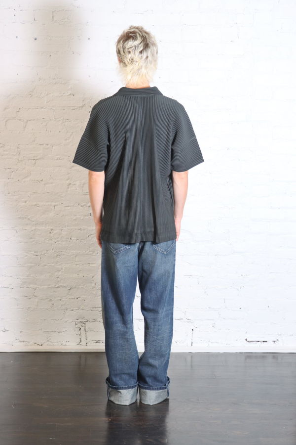HOMME PLISSE ISSEY MIYAKE Monthly Colors: August Shirt
