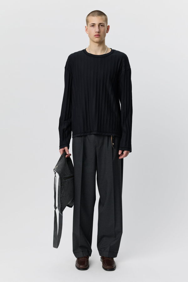 mfpen Round Neck Sweater - Black Inverted Ajour Stripe