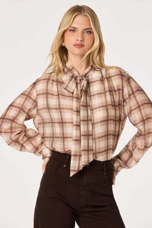 ASTR The Label Laurel Top