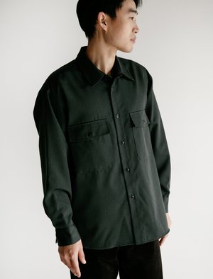 トップス AURALEE WOOL KIDMOHAIR GABARDINE SHIRTS Auralee Wool Kid-Mohair Gabardine Shirt - Dark Olive | Garmentory