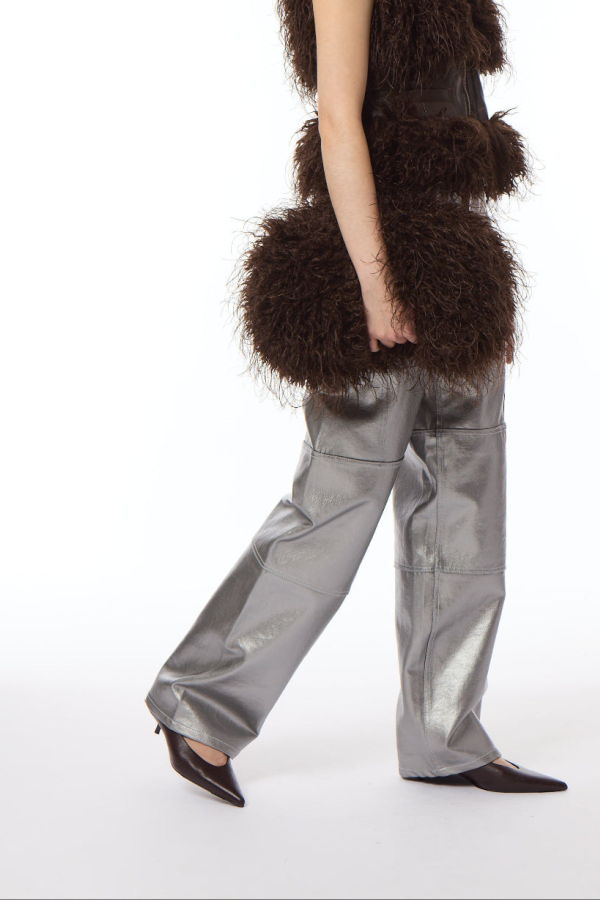 APPARIS Jumbo Noor Mongolian Pochette