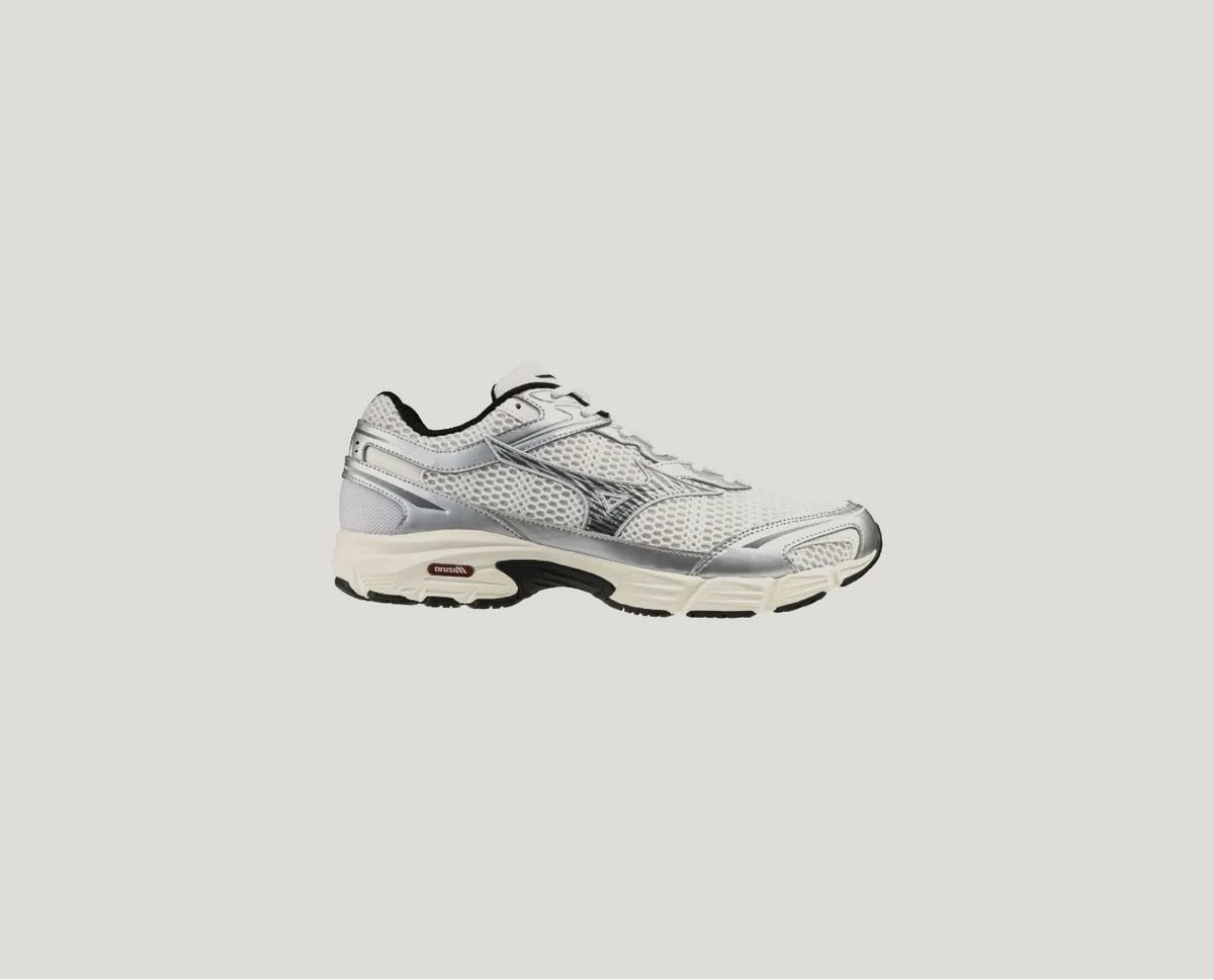 Mizuno Fortis LS Sneakers - Image 1 of 5