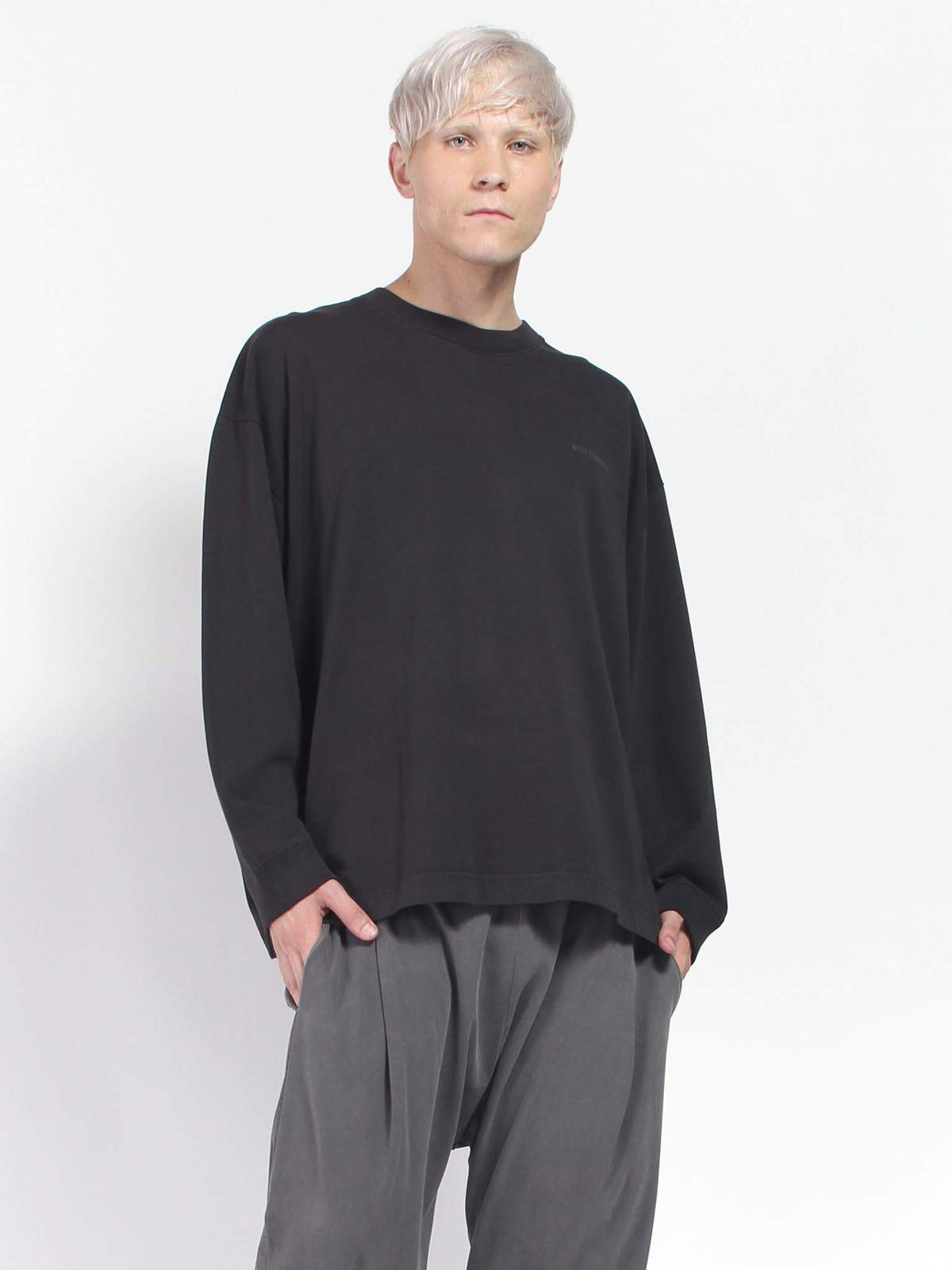 トップス WILLY CHAVARRIA MACHO BUFFALO T SPORT Willy Chavarria Macho Buffalo Tee | Garmentory