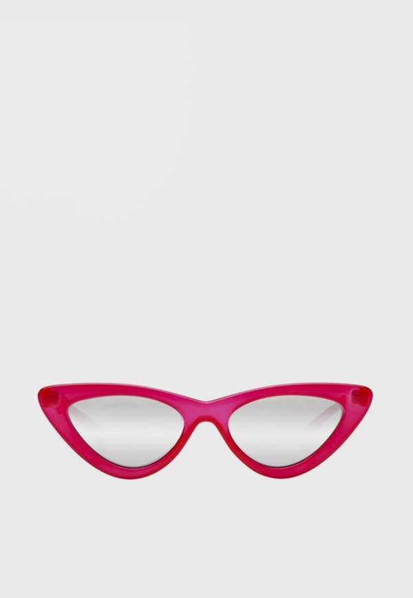 Le Specs x Adam Selman The Last Lolita in opaque red Adam Selman X Le Specs The Last Lolita - Red – endlesseyewear main image 3