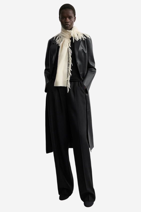 Totême Cashmere Tassel Scarf