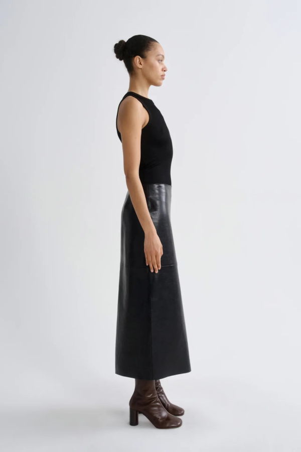 AGOLDE Hikson Skirt in Recycled Leather - Detox
