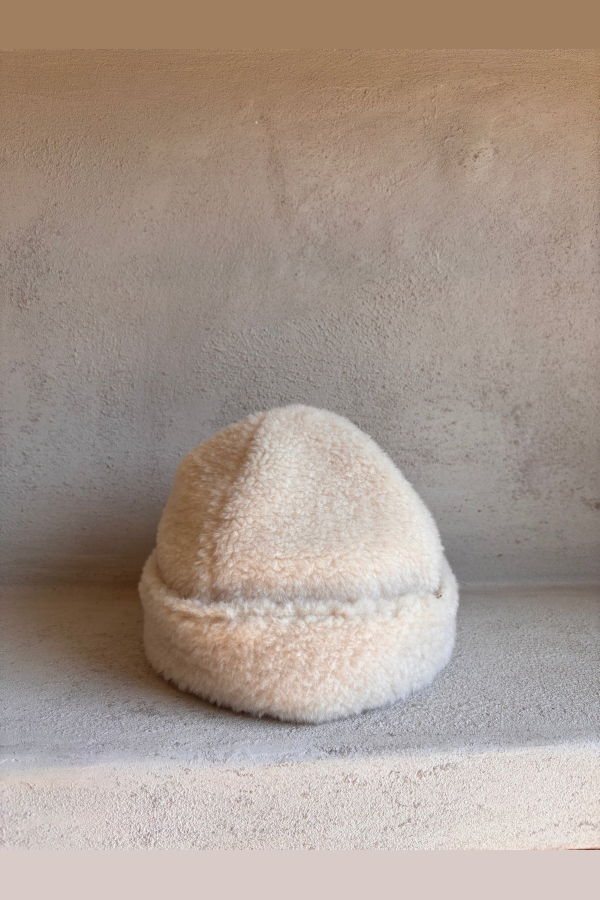 OUD Wears Bern Tuque