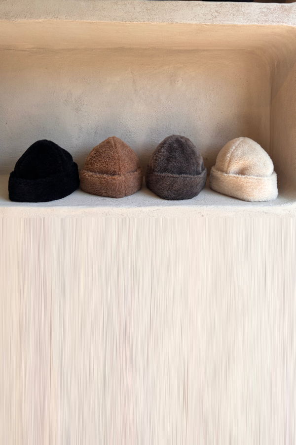 OUD Wears Bern Tuque