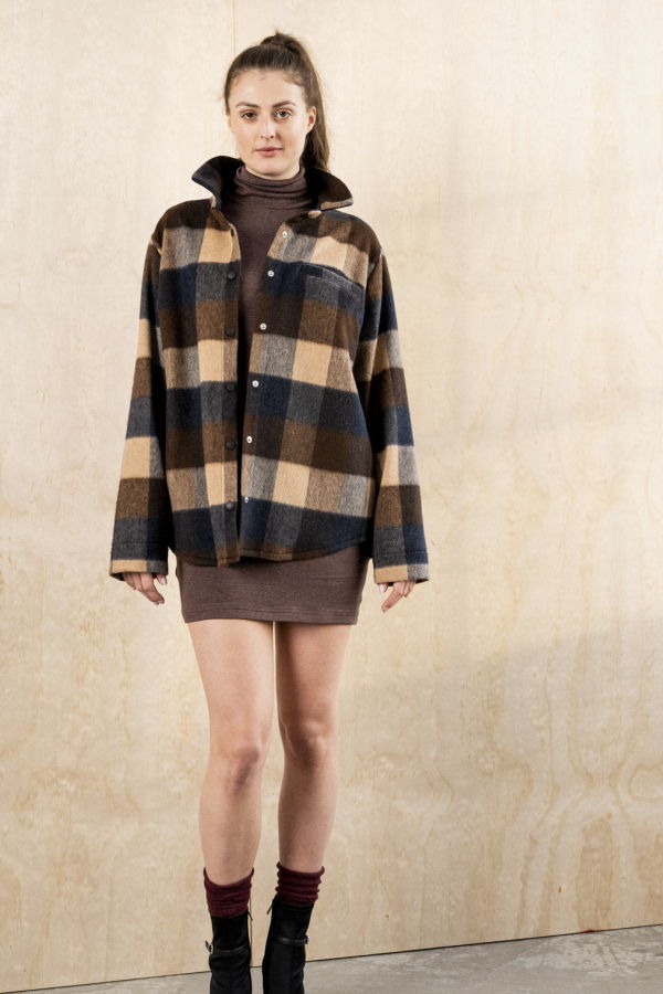 BODYBAG by Jude Barrington Quatro Plaid Overshirt