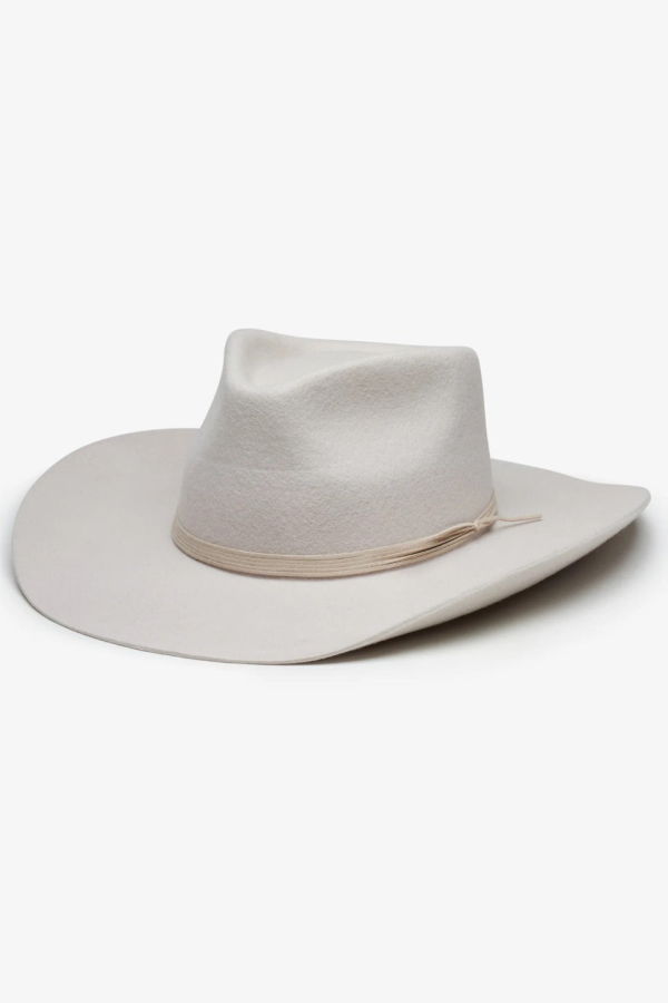 WYETH Vega Hat