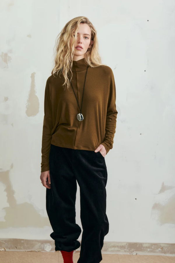 Eve Gravel Rennai Turtleneck Top - Khaki