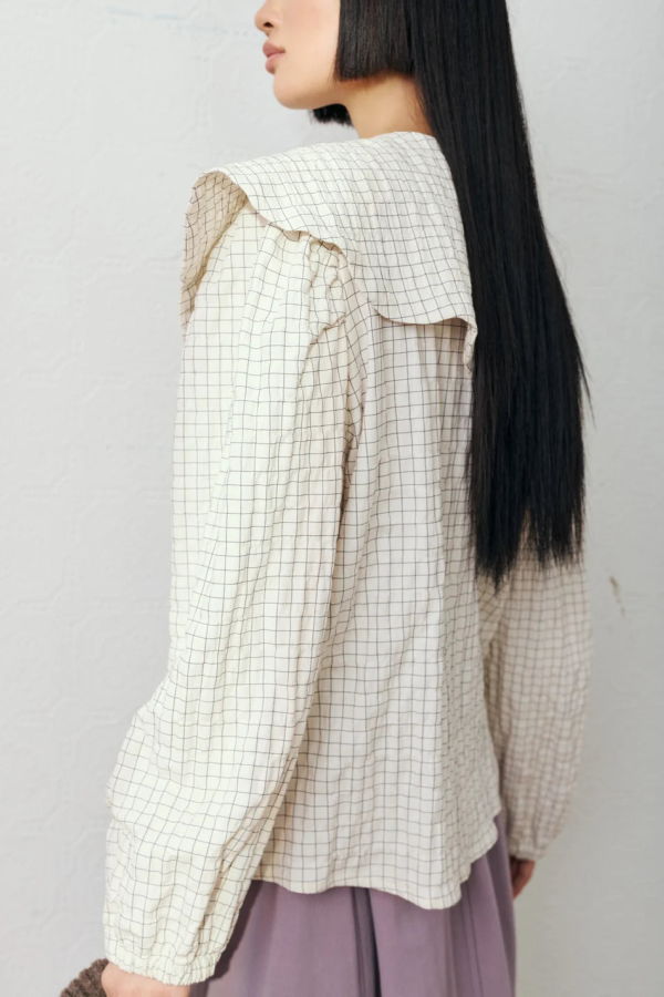 Eve Gravel Tuck Blouse