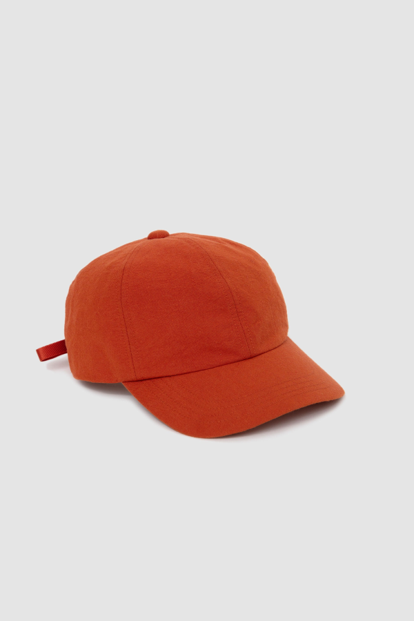 MAN-TLE R21C3 Deep Cap Wool