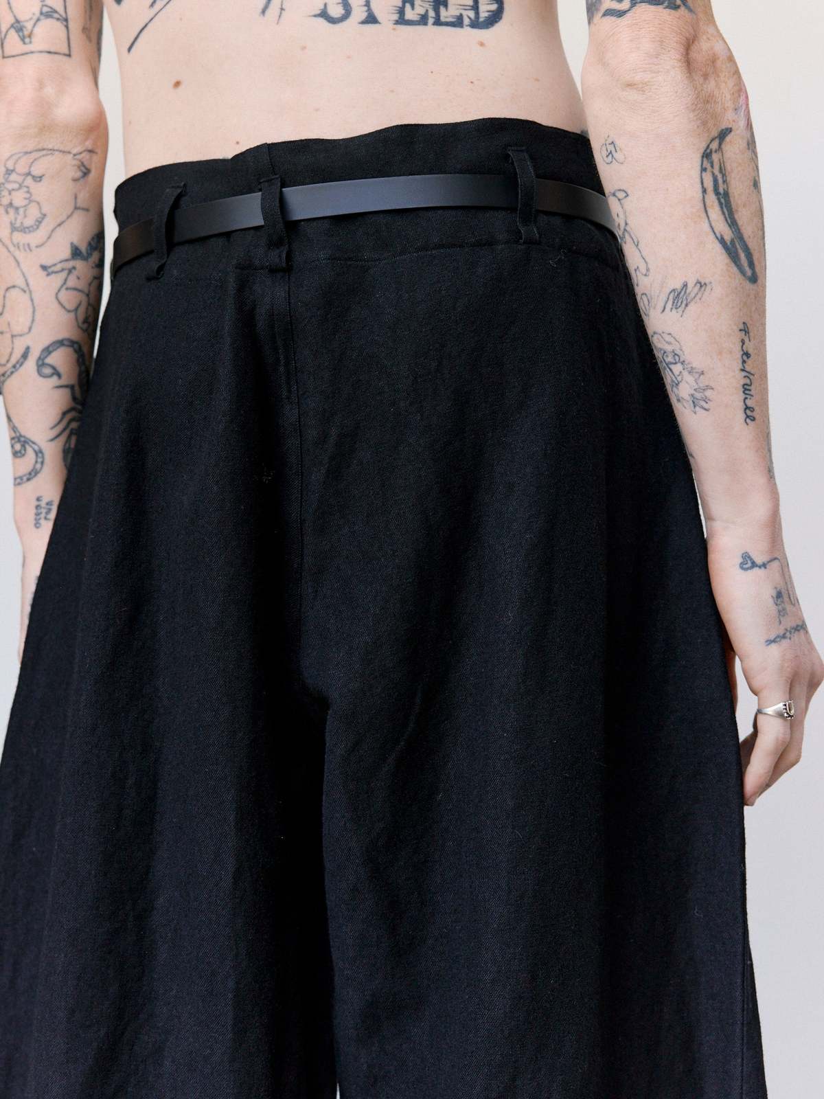SONO Linen & Wool Tucker Trouser + Leather Belt Set - Image 6 of 8