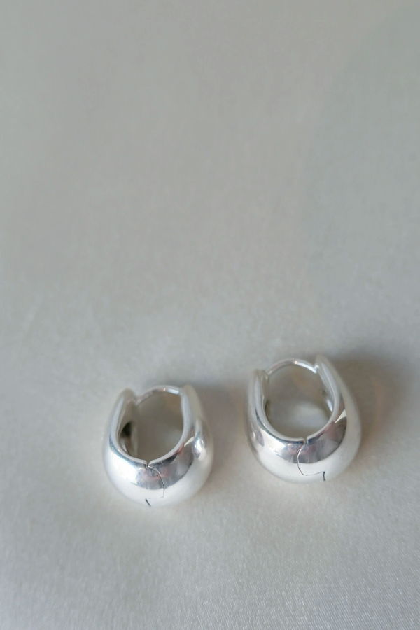 Annika Inez Gentle Slope Hoops