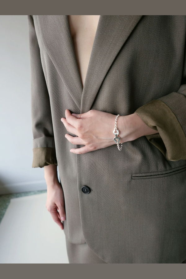 Annika Inez Large Ample Clasp Bracelet