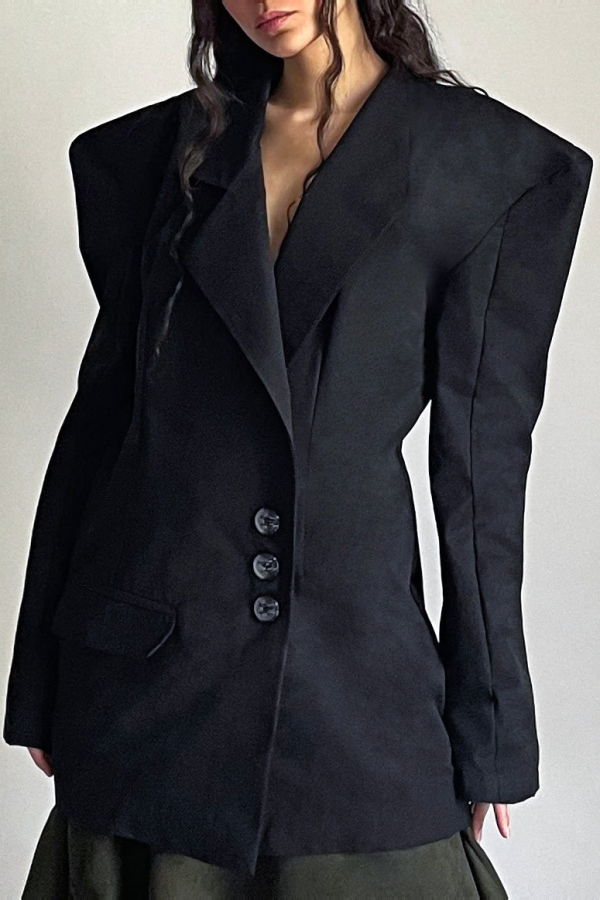Solouk The Sculpted Essence Coat - Black 507