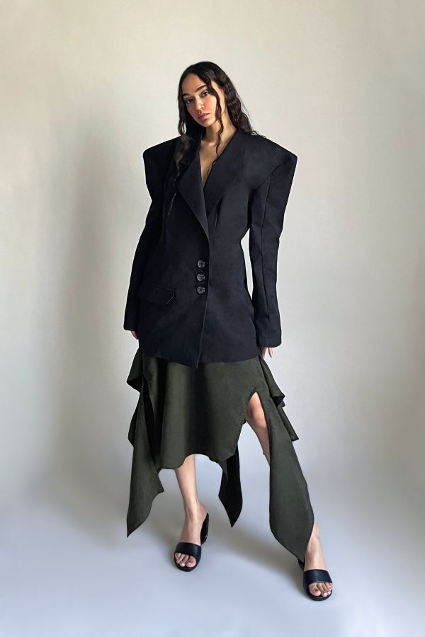 Solouk The Sculpted Essence Coat - Black 507
