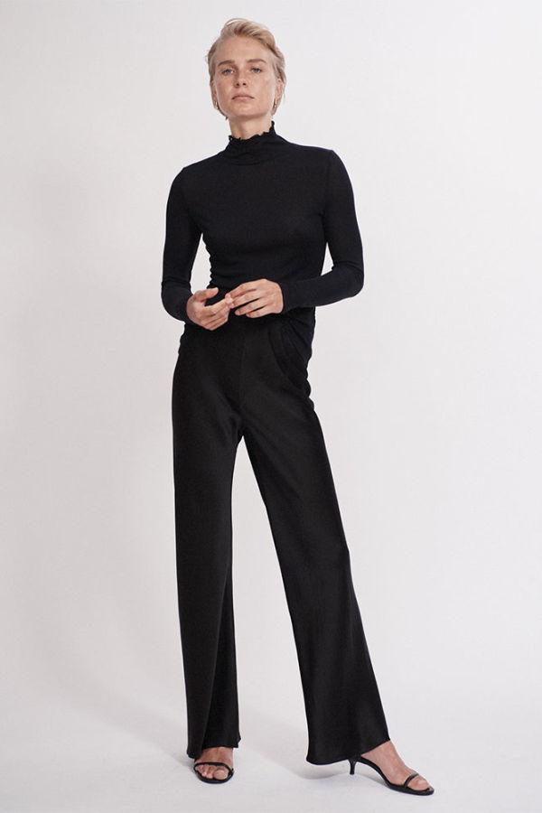 Silk Laundry Ribbed Turtleneck - Black