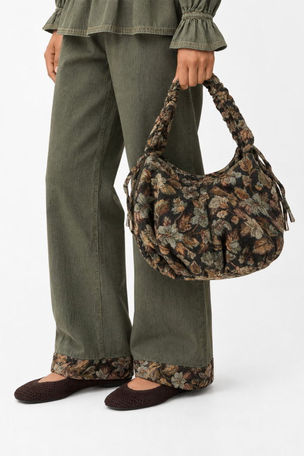 Carmen Says Flower Shore Bag