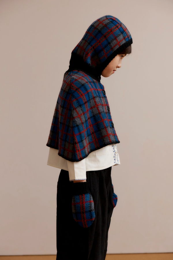 KIDS Caramel Aspen Merino Wool Cape