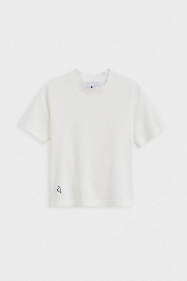 DĀL THE LABEL Shams "The Essential" T-Shirt