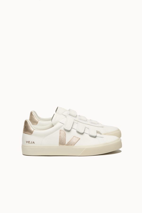 VEJA Recife Sneakers - Extra-White Plantaine