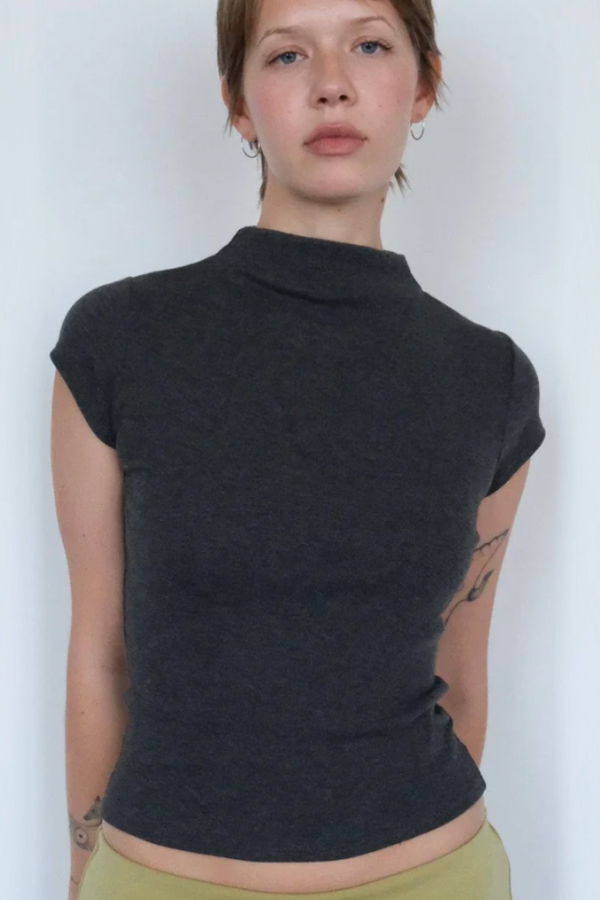 Geel Gem Tee - Graphite