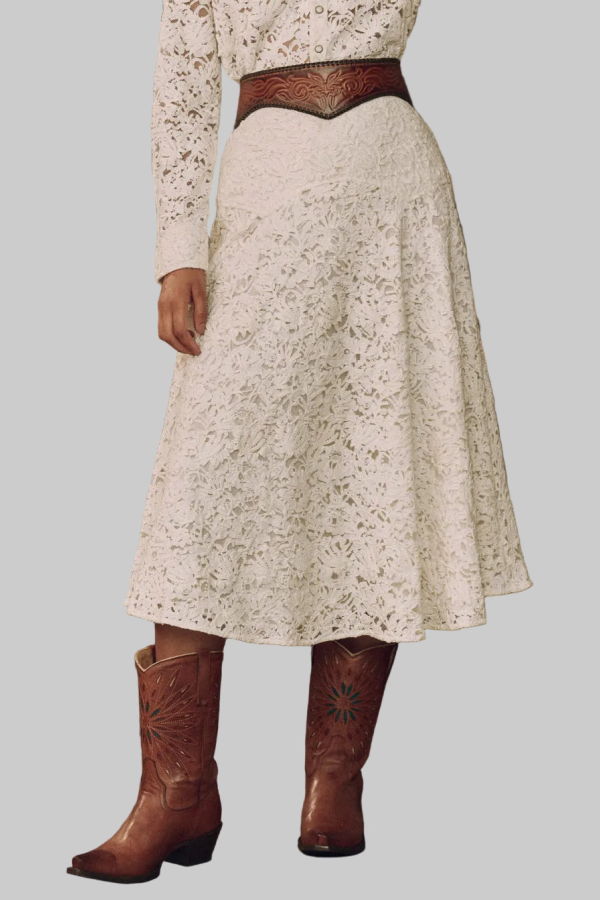 The Great. The Relic Lace Saddle Skirt - Cream