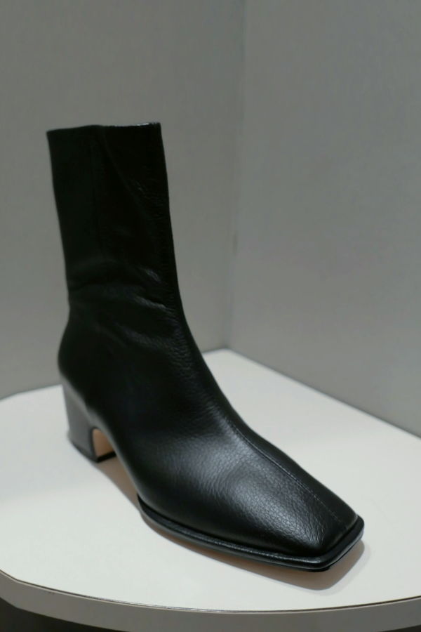 Lauren Manoogian Square Arch Boot