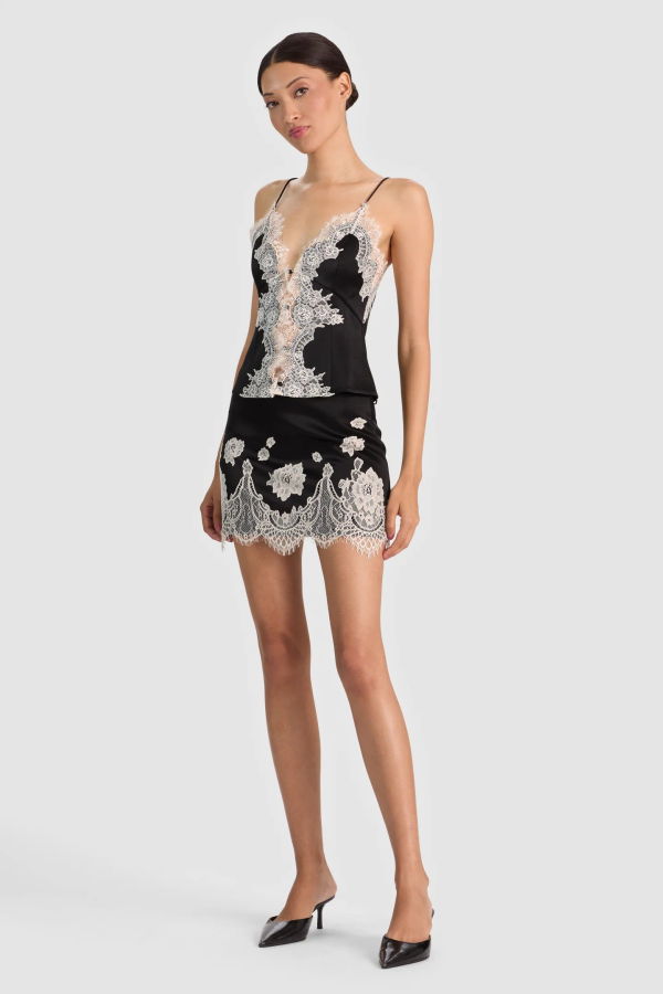 Alice + Olivia Rubi Lace Trim Micro Skirt - Black
