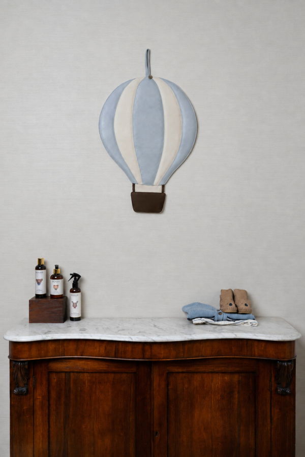 Donsje Gomi Medium Air Balloon Ornament - Light Grey Metallic Nubuck