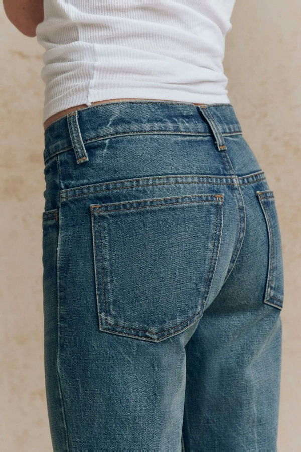 The Great. The Clark Mid-Rise Straight Jean