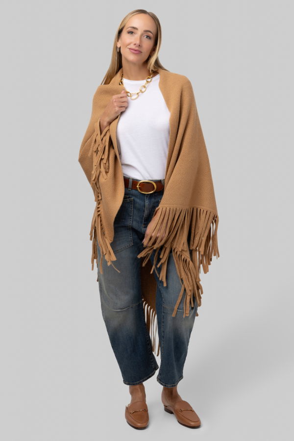 The Great. The Big Sweater Fringe Scarf - Camel