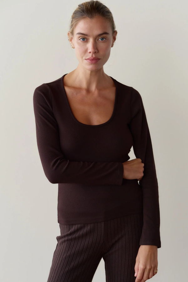 Donni. Baby Rib Scoop Neck Top