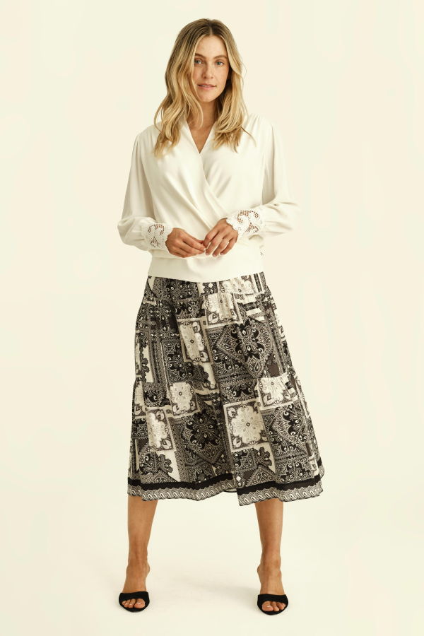 Cartolina Ruby Crepe Surplice Top